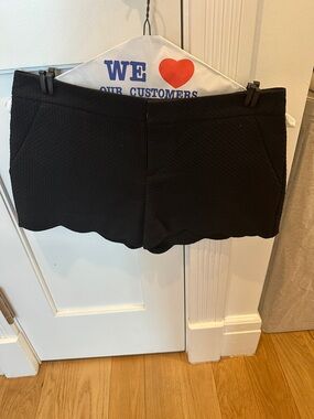 Club Monaco Black Scallop-Hem High-Waist Shorts